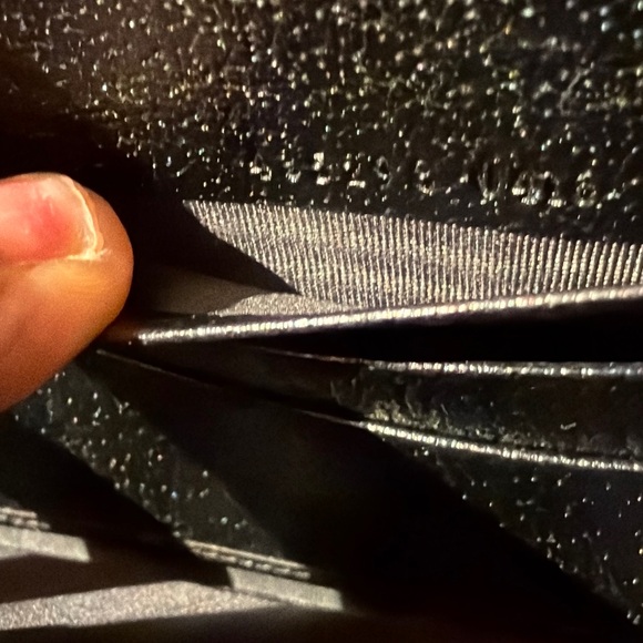 ⭐️⭐️Vintage Gucci GG Marmont Long Zip-around Wallet - Picture 10 of 13